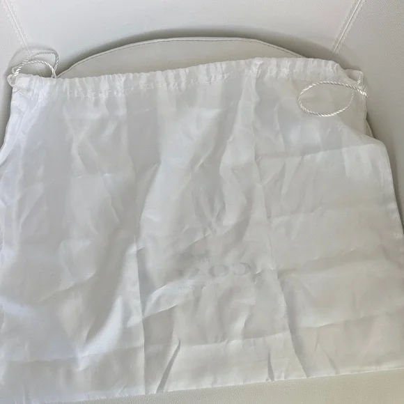 Coach White Storage Bag - Picture 3 of 3